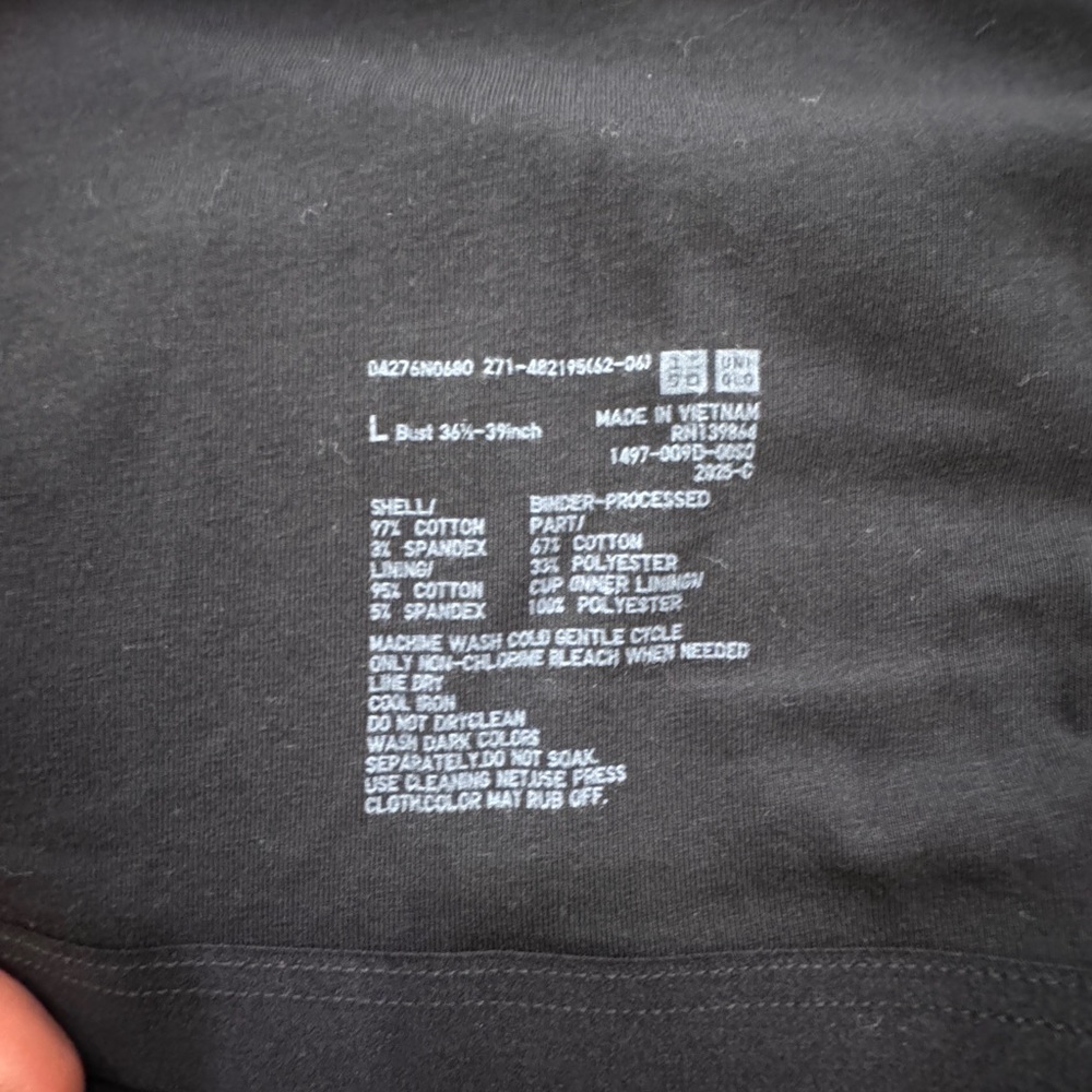 Uniqlo Black Ribbed Tank Top - Picture 5 of 6